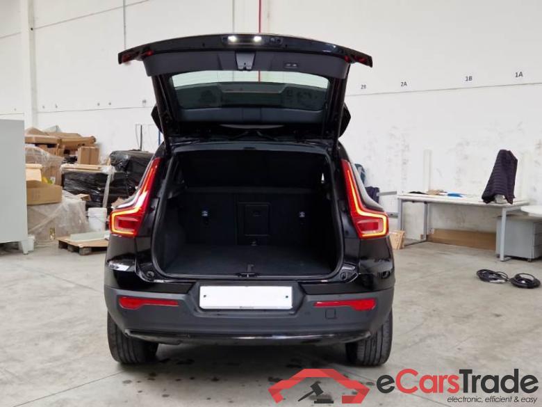 VOLVO XC40 / 2021 / 5P / SUV Recharge Plus #5
