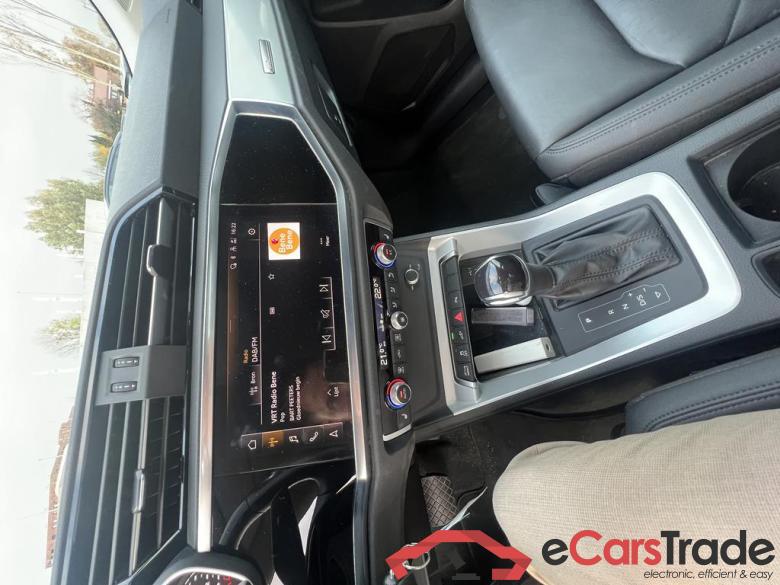 AUDI Q3 PHEV Attraction 45 TFSI e  180(245) kW(pk) S tronic #6