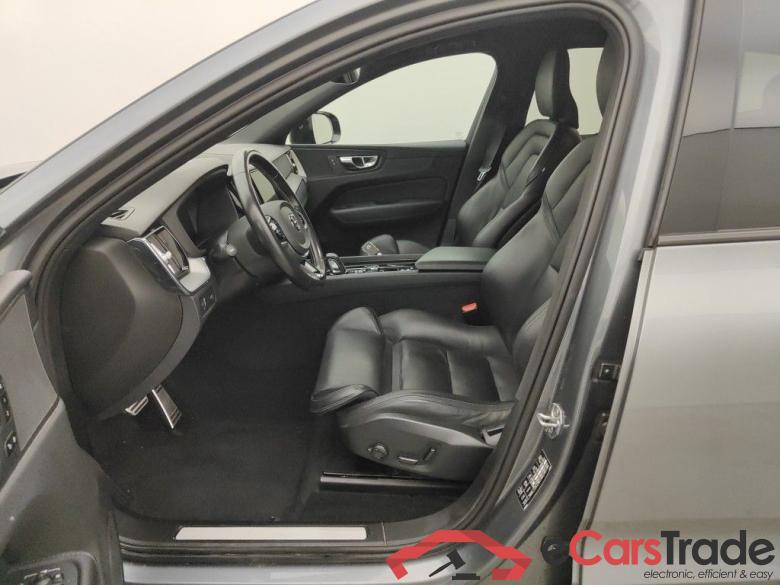 VOLVO XC60 DIESEL MILD HYBRID - 2.0 B4 197 AWD R-Design Geartronic 5d #3