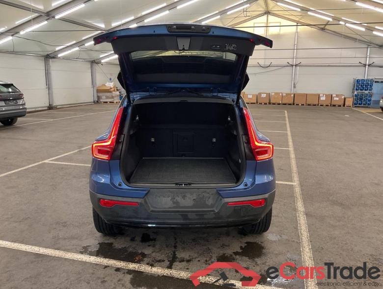 VOLVO XC40 1.5 T3 R-Design Geartronic #5