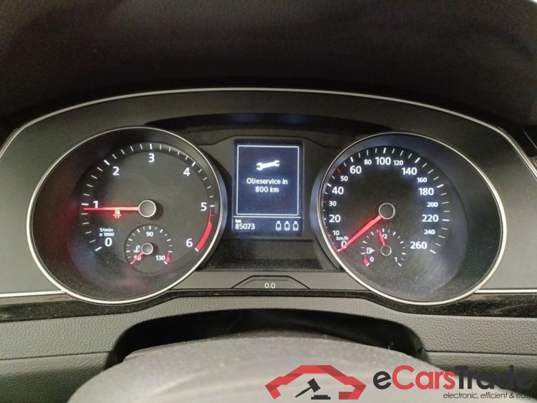Volkswagen Passat Variant 2.0 TDI 90kW DSG Style Business 5d #6