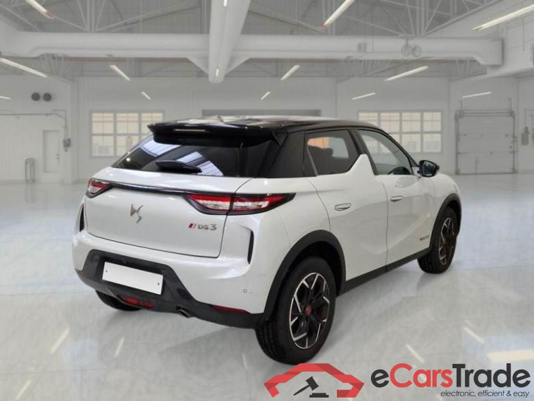 DS DS 3 CROSSBACK / 2019 / 5P / SUV BLUEHDI 130 AUTOMATICO PERFORMANCE LINE #2