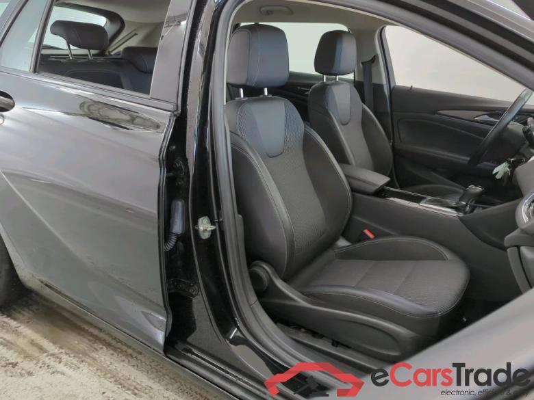 Opel Insignia Sports Tourer 1.5 Turbo 121kW S&S Bus. Executive auto 5d #3