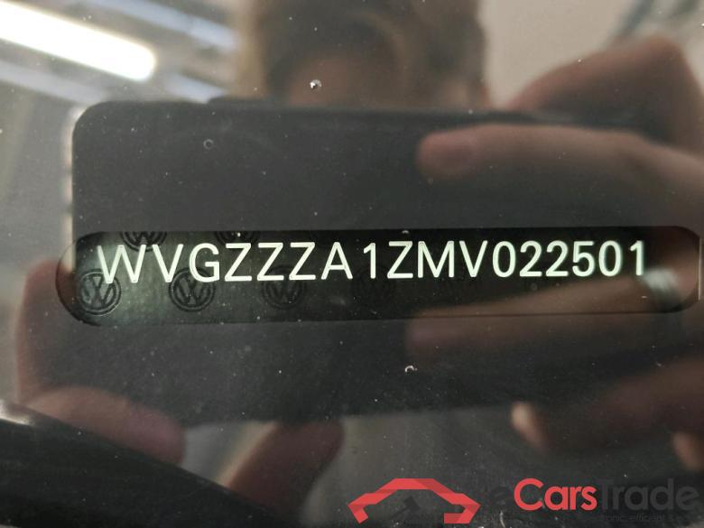 Volkswagen T-Roc 1.5 TSI 110kW DSG Sport Business R 5d #6