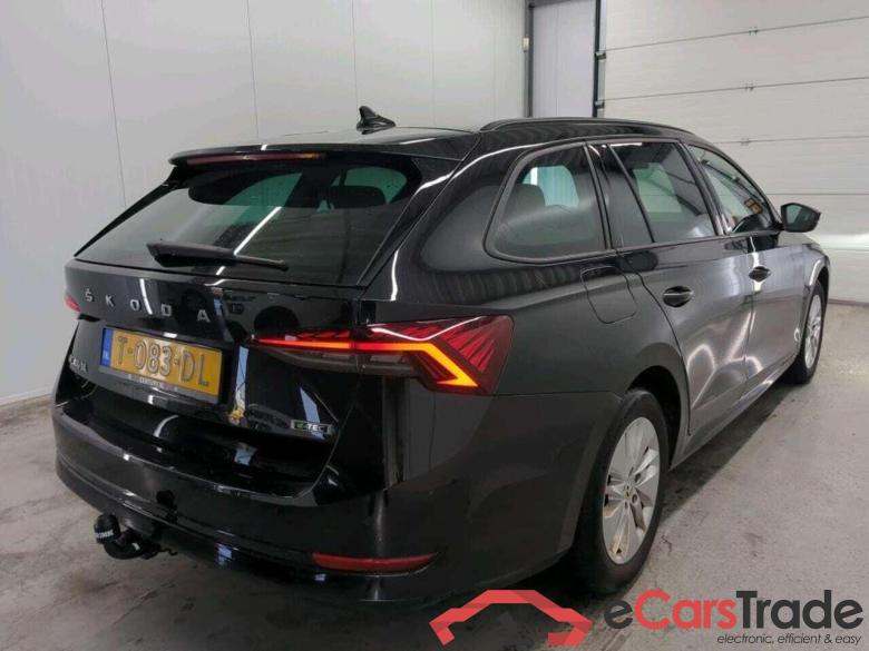 SKODA Octavia Combi 1.0 TSI Bns Edition #2