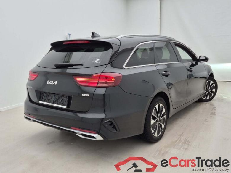 KIA CEED SPORTSWAGON 1.6 GDI PHEV BUSINESS LINE DCT #2