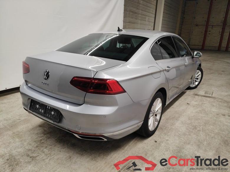 Volkswagen Passat 1.4 TSI GTE Business DSG 4d #2