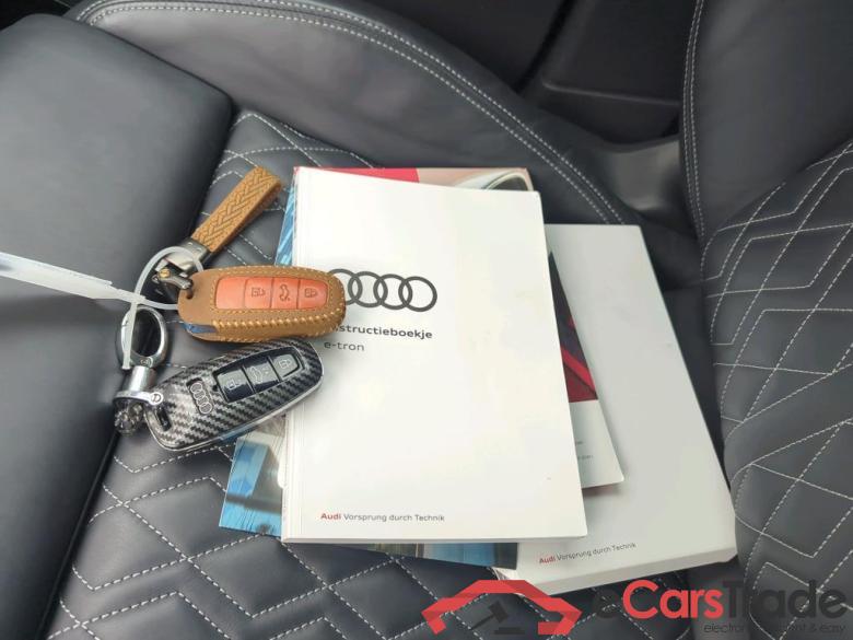 AUDI e-tron Sportback 300 kW #6