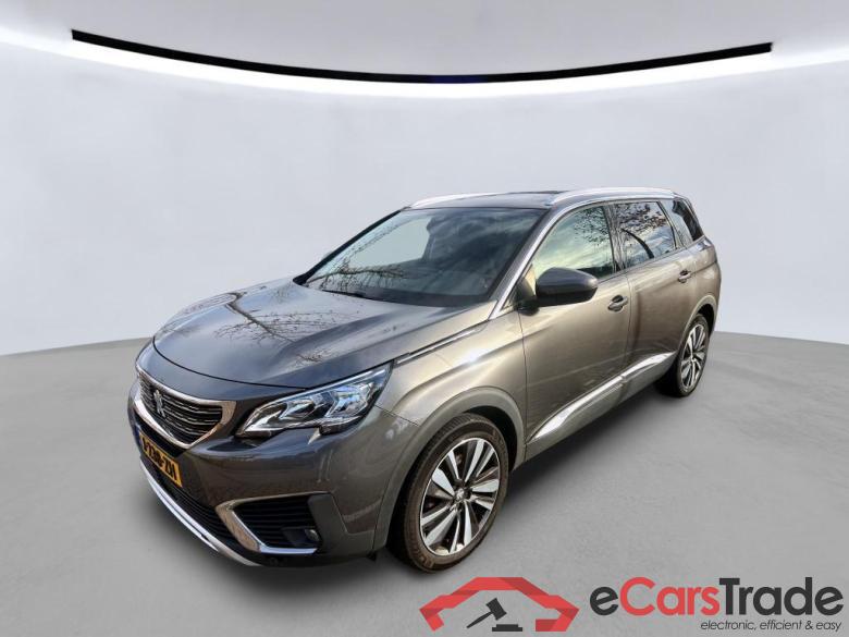PEUGEOT 5008 96 kW #1
