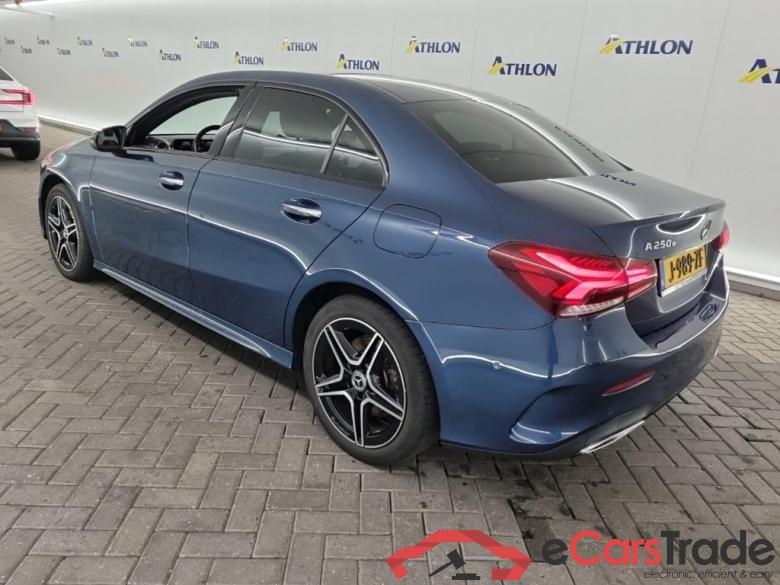 MERCEDES-BENZ A-Klasse Limousine A 250 e 8G-DCT Business Sol AMG Limited 4D 160kW #4