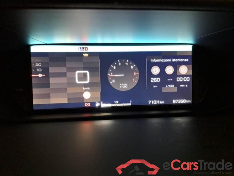 CITROEN GRAND C4 SPACETOURER / 2016 / 5P / MONOVOLUME BLUEHDI 130 SeS SHINE #4