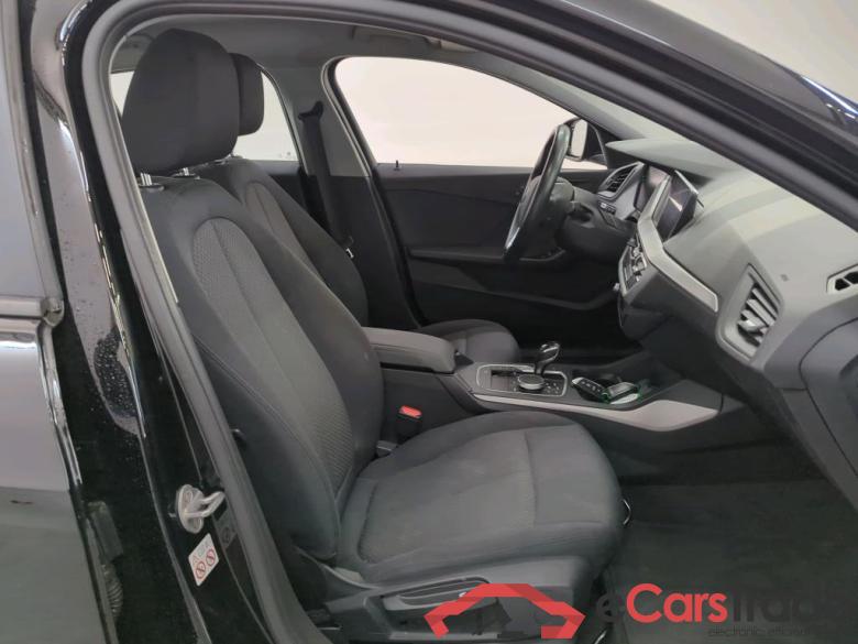 BMW 1 Serie 118iA Corporate Executive 5d #3
