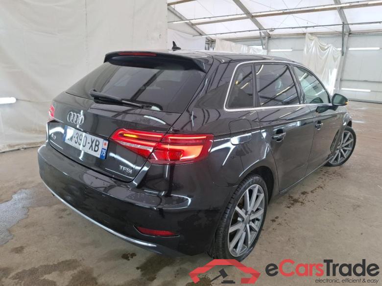 AUDI A3 Sportback 5p Berline 1.5 TFSI 150 COD S TRONIC DESIGN LUXE #3