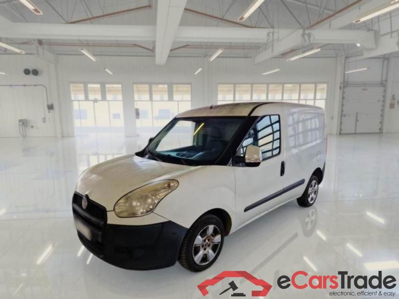FIAT DOBLO' CARGO 2010 1.3 MULTIJET 16V 90CV SX #1