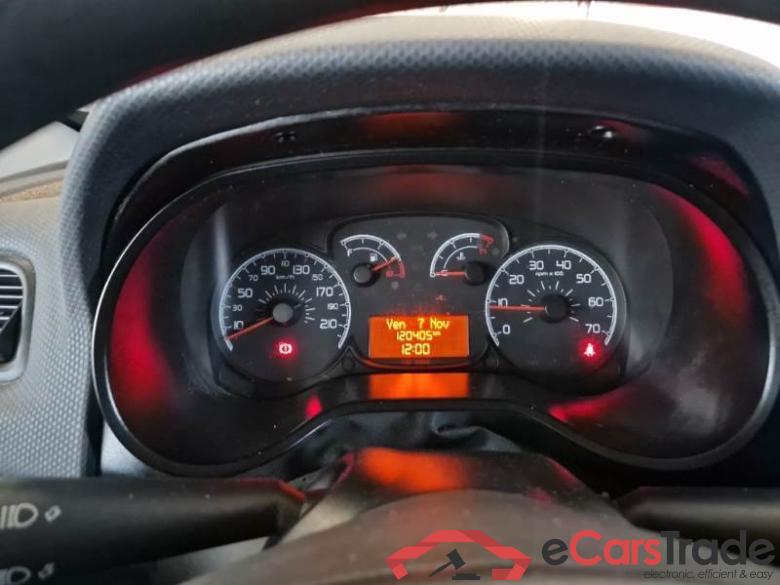 FIAT DOBLO' CARGO 2010 1.3 MULTIJET 16V 90CV SX #4