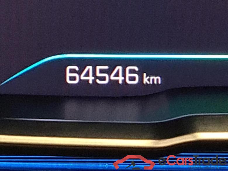 PEUGEOT 3008 1.6 HYbrid GT EAT8 #4