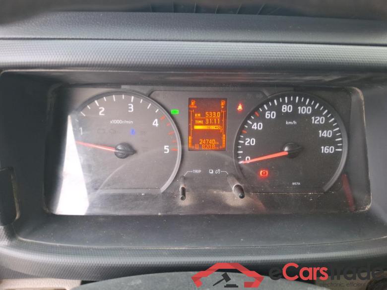 NISSAN NT400 VU 2p Châssis cabine 35-13 B6 3500 L2 #6