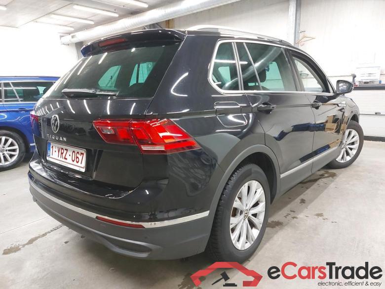 VOLKSWAGEN - VW  TIGUAN TSI 150PK DSG Life With Nav Discover Media & Pack Cargo & Travel & Chrome & Winter Pack & Rear View Camera  * PETROL * #2