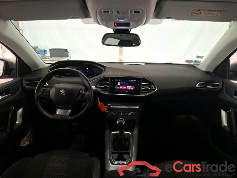 308 SW Allure 1.2 PureTech 130CV BVM6 E6d #5