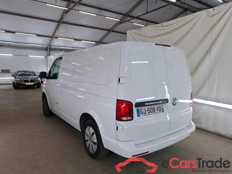 VOLKSWAGEN Transporter / 2019 / 4P / Fourgon tôlé 2.0 TDi 150 DSG7 L1H1 Business Plus #2
