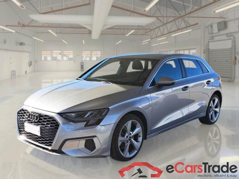 AUDI A3 / 2020 / 5P / BERLINA 40 TFSI E S TRONIC BUSINESS ADV. S.BACK #1