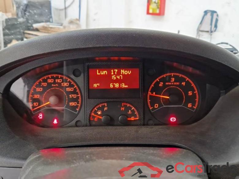 CITROEN JUMPER / 2014 / 4P / FURGONE 33 L1H1 BLUEHDI 130CV #4