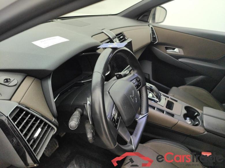DS DS7 CROSSBACK DIESEL 1.5 BlueHDi 130 So Chic (EU6.2) 5d Auto #1