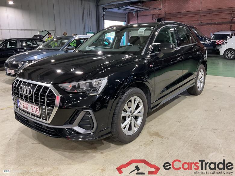 AUDI Q3 1.5 35 TFSI S TRONIC S LINE BUSINESS ED #1