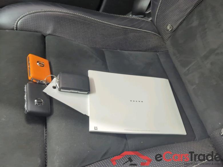 VOLVO XC40 300 kW #6