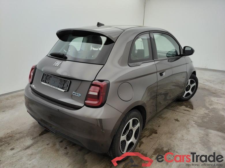 Fiat 500 500e 42 kWh Passion 3d #2