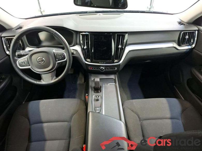 VOLVO V60 2.0 B3 Mom. Adv. #3
