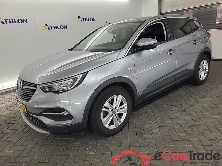 OPEL Grandland X 1.2 Turbo S&S 96kW Bus. Executive 5D #1