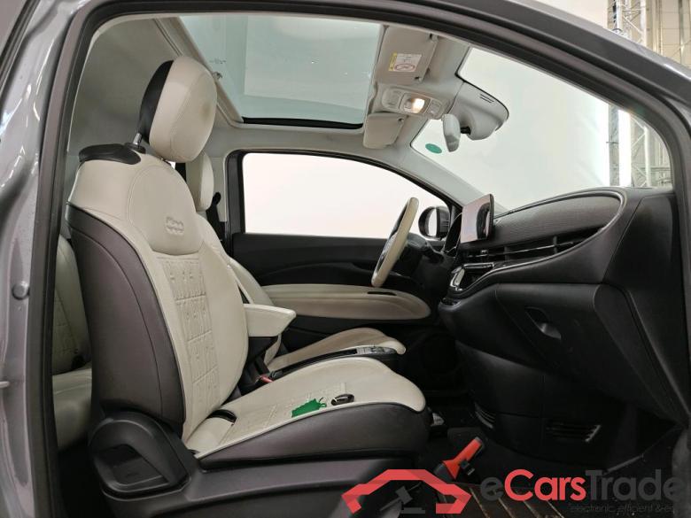 Fiat 500e 42kWh La Prima 3d #3