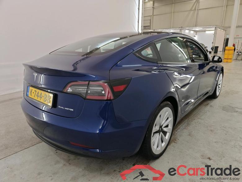 Tesla Model 3 Long Range Dual Motor AWD 4d #2
