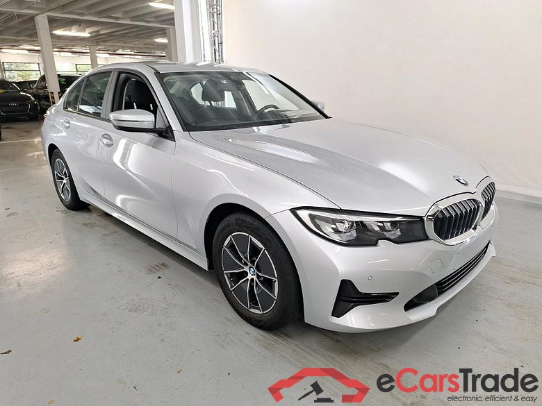BMW 3-serie 2.0 320I (135KW) BERLINE #2