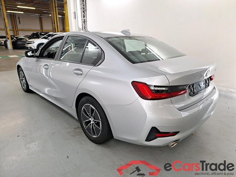 BMW 3-serie 2.0 320I (135KW) BERLINE #3