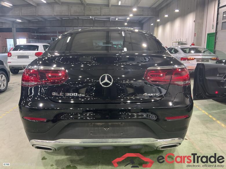 MERCEDES-BENZ GLC COUPE 2.0 GLC 300 DE 4MATIC BUS SOL AUTO #5