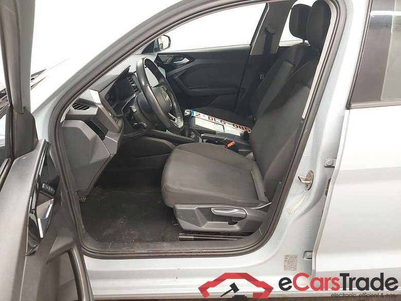 Audi A1 Sportback 1.0 25 TFSI 70kW 5d #3