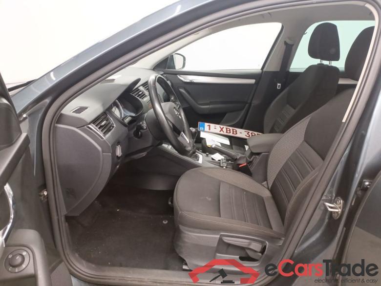 Skoda Octavia Combi 1.6 CRTDI GreenTec 85kW Ambition 5d #3