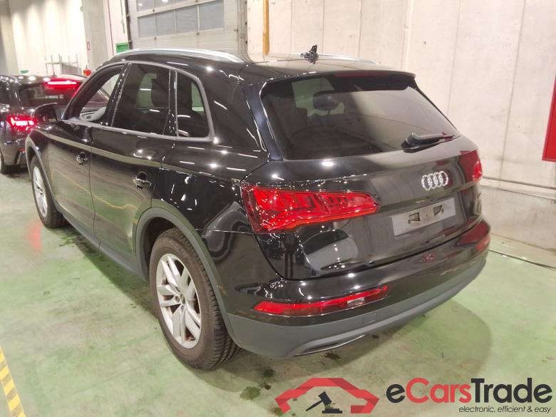AUDI Q5 DIESEL - 2017 30 TDi Business Edition S tronic #2