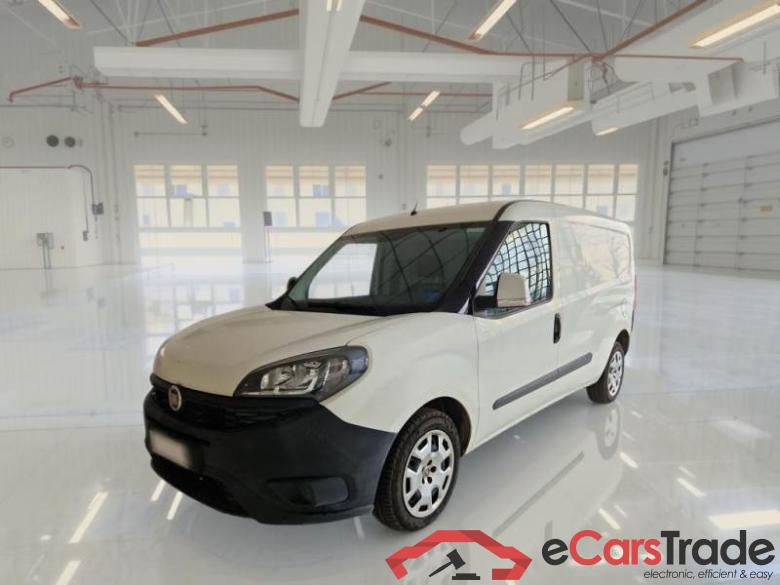 FIAT DOBLÒ CARGO / 2014 / 4P / VETT. FURGONATA MAXI 1.6 MULTIJET 16V 105CV SX EURO 6 #1