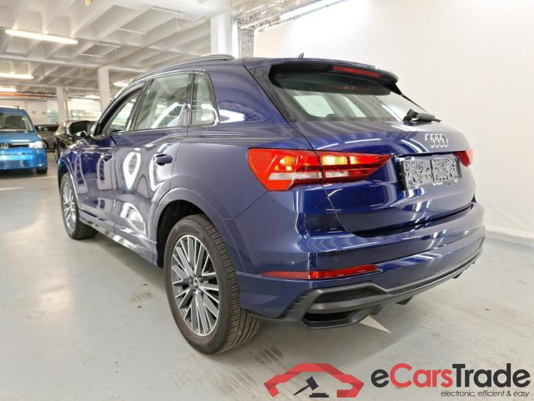 AUDI Q3 1.4 45 TFSI E S TRONIC S LINE #3
