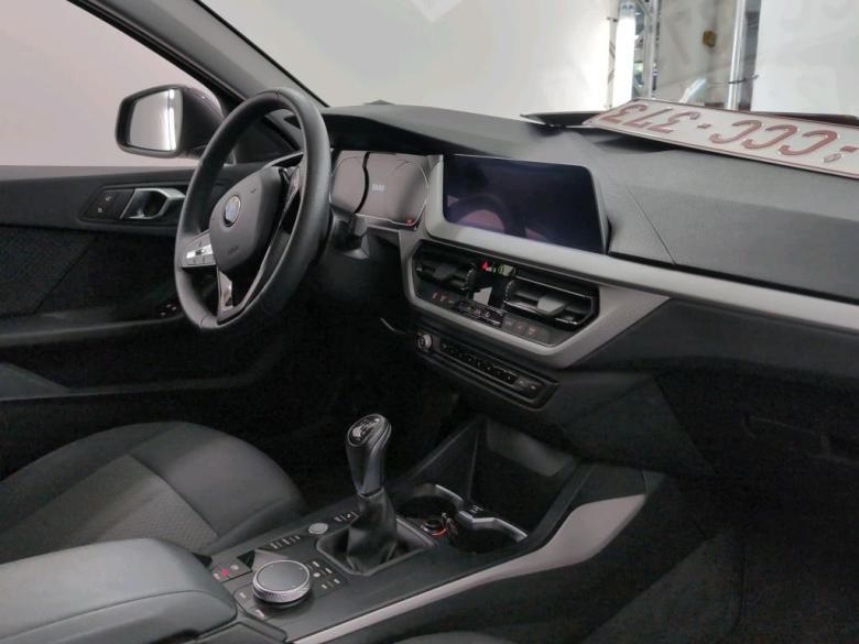 BMW 116d LED-Xenon Navi KeylessGo Klima PDC ... #6