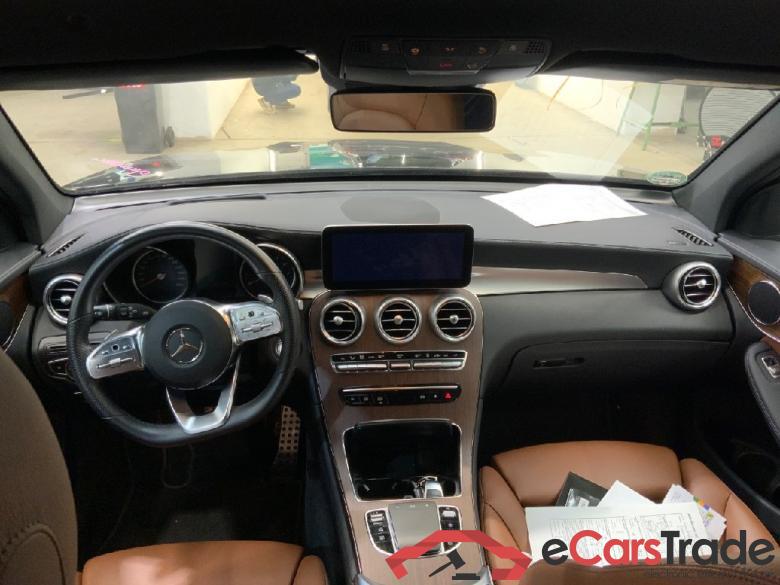 GLC -Klasse GLC 300 e 4Matic (253.953)AMG 2.0 AMG Line 235KW AT9 E6d #3