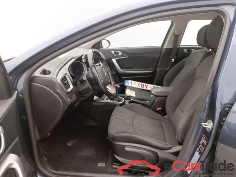 KIA cee'd Sportswagon More 1.6 CRDi 115 ISG 5d #3