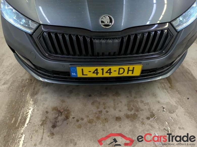 SKODA Octavia Combi 1.0 e-TSI Sport Bns #4