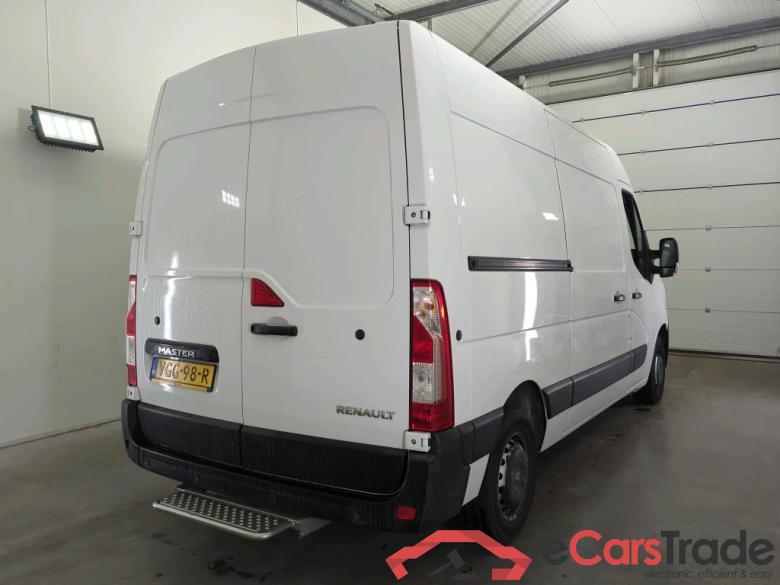 Renault Master L2H2 T35 dCi 135 FWD 4d #2