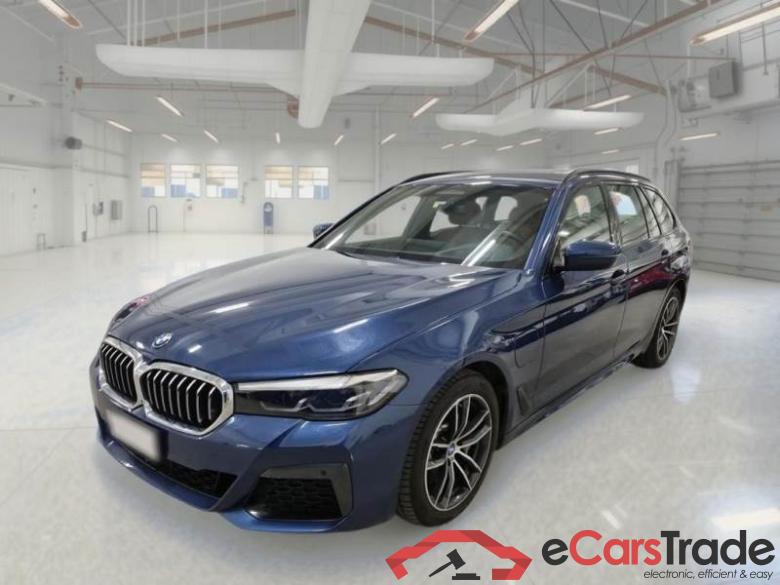 BMW SERIE 5 / 2020 / 5P / STATION WAGON 530E XDRIVE M SPORT AUTO TOURING #1