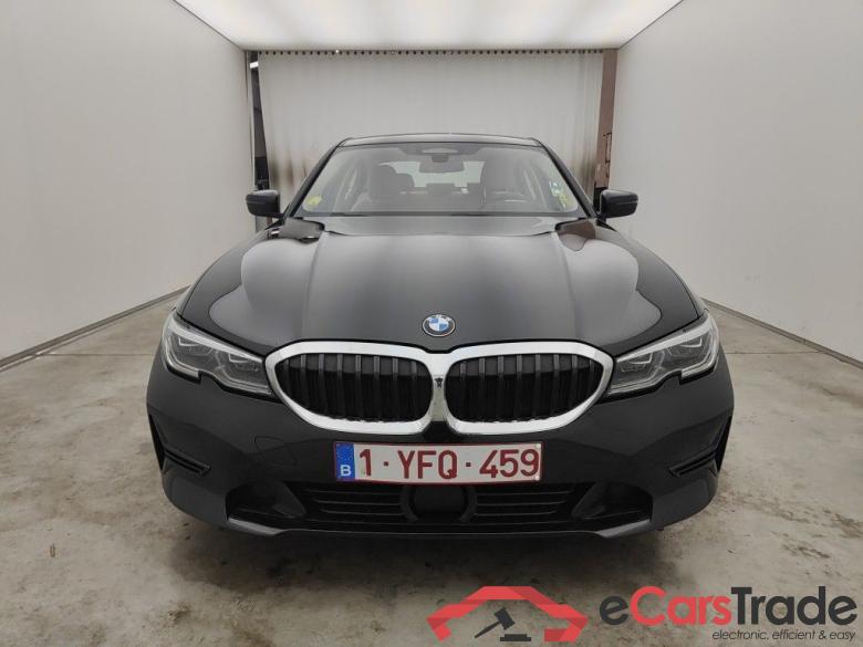 BMW 3 Reeks Berline 318dA (100 kW) 4d #5