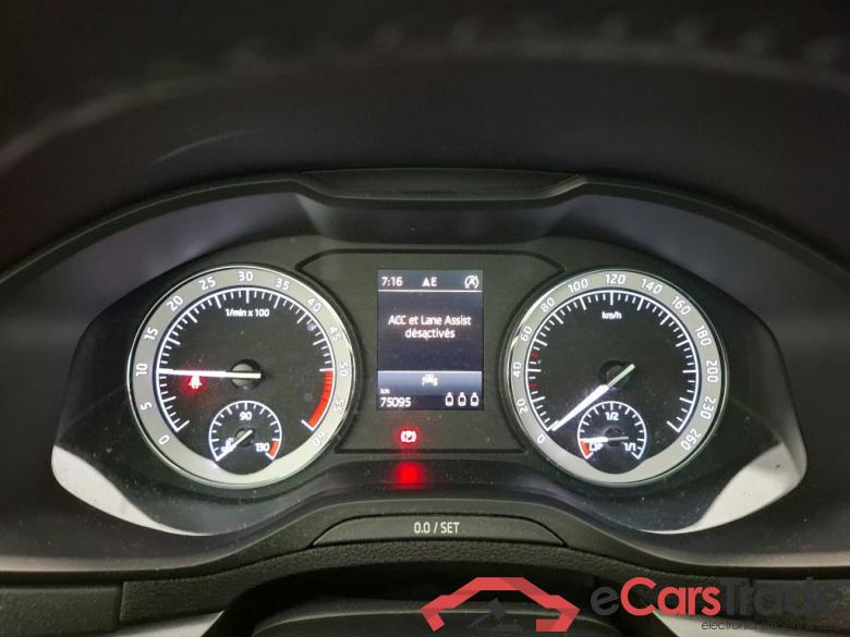 Karoq Business 2.0 TDI 150CV BVM6 E6d #6